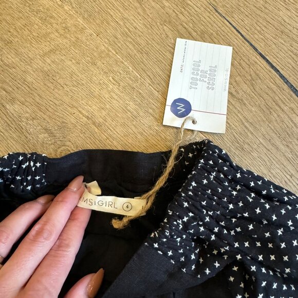 Vintage-Inspired Black Pleated Skirt With Polka Dot Panels & Elastic Waistband - Picture 6 of 9